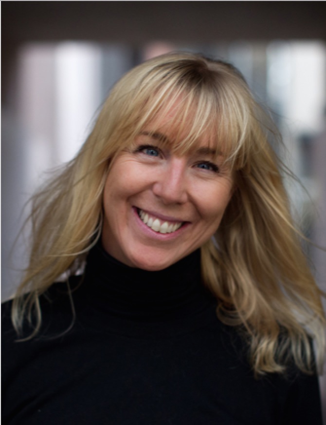 Caroline Casey headshot